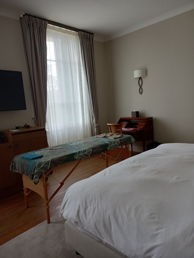bien-etre-amp-massages-occitanie-gard-masseuse-a-domicile-domicile4111822253142717476.jpg